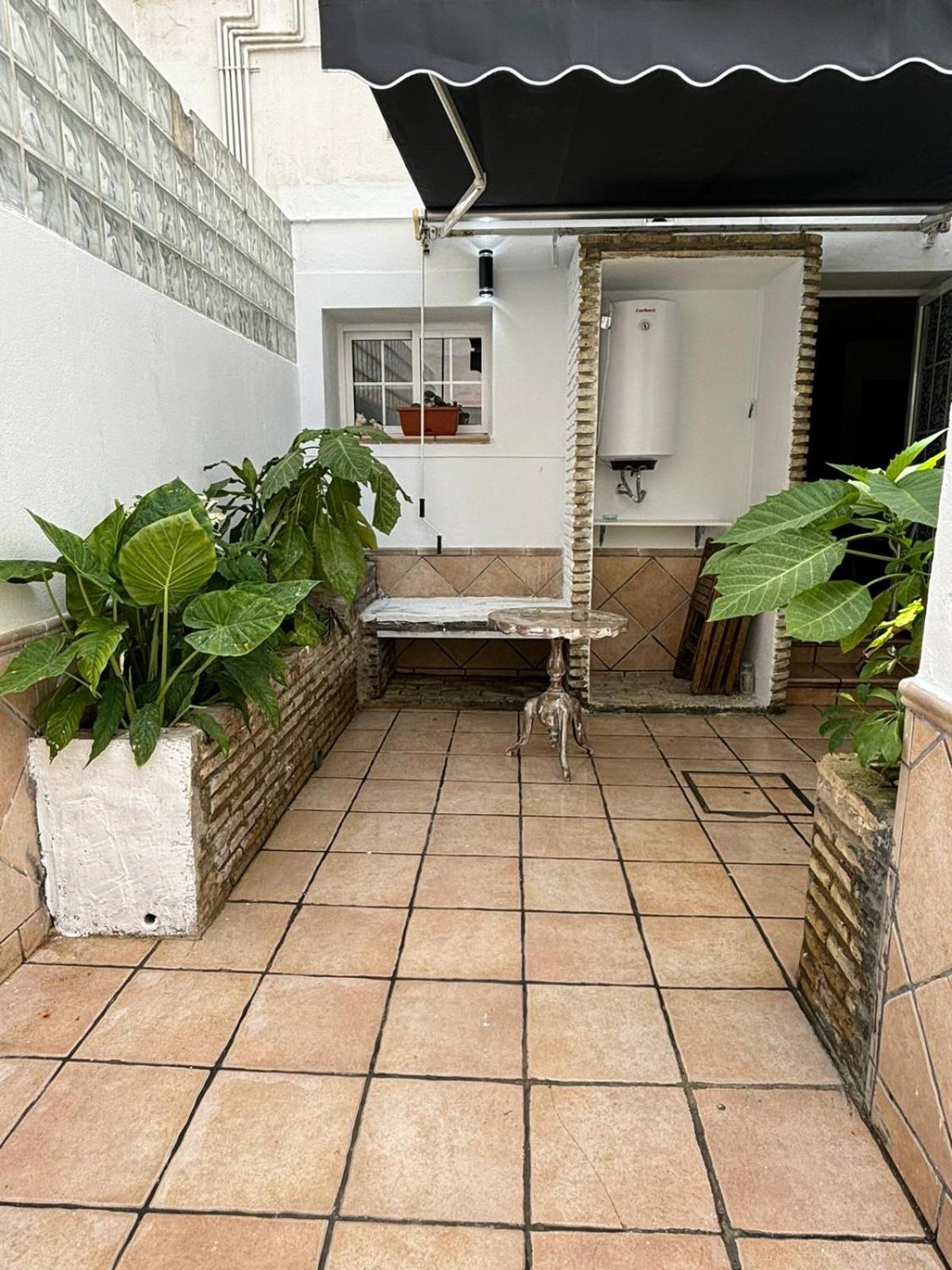 Panther Home Pureza Seville Exterior photo
