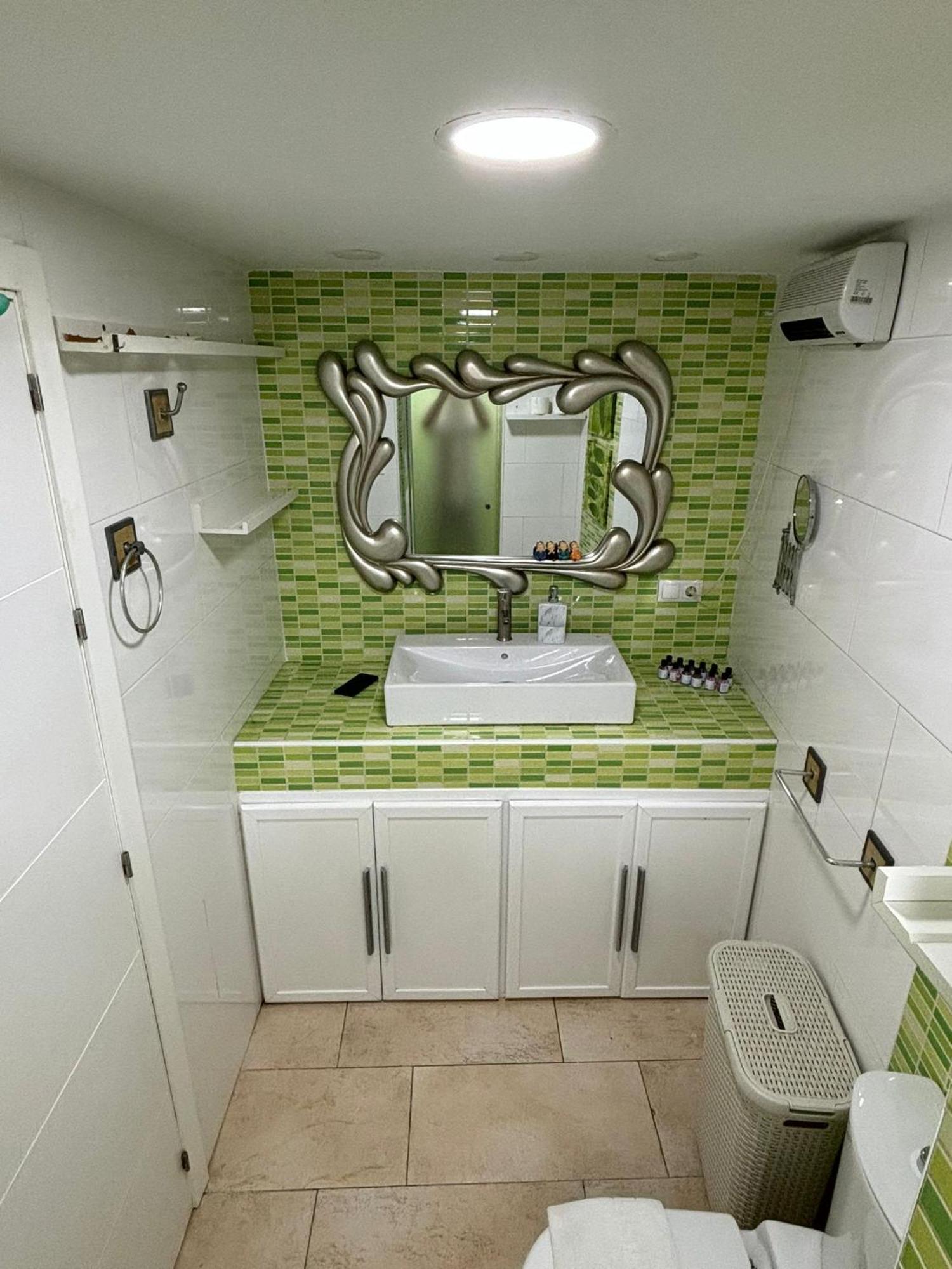 Panther Home Pureza Seville Exterior photo