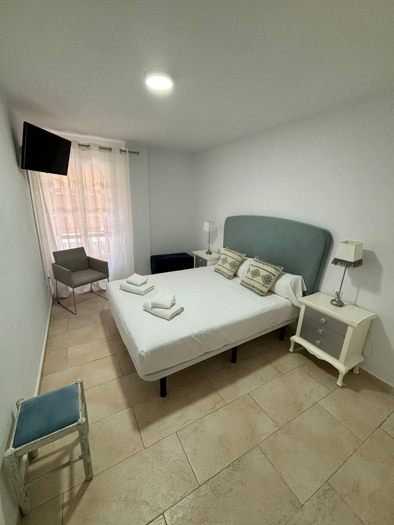 Panther Home Pureza Seville Exterior photo